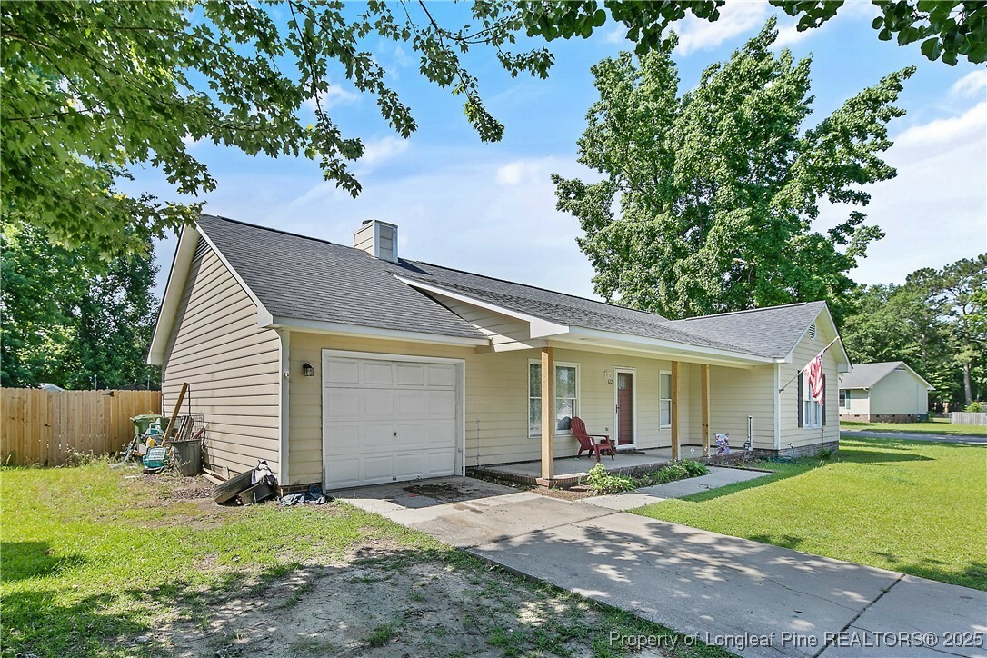 Property Photo: 6221 Hedingham Drive NC 28348