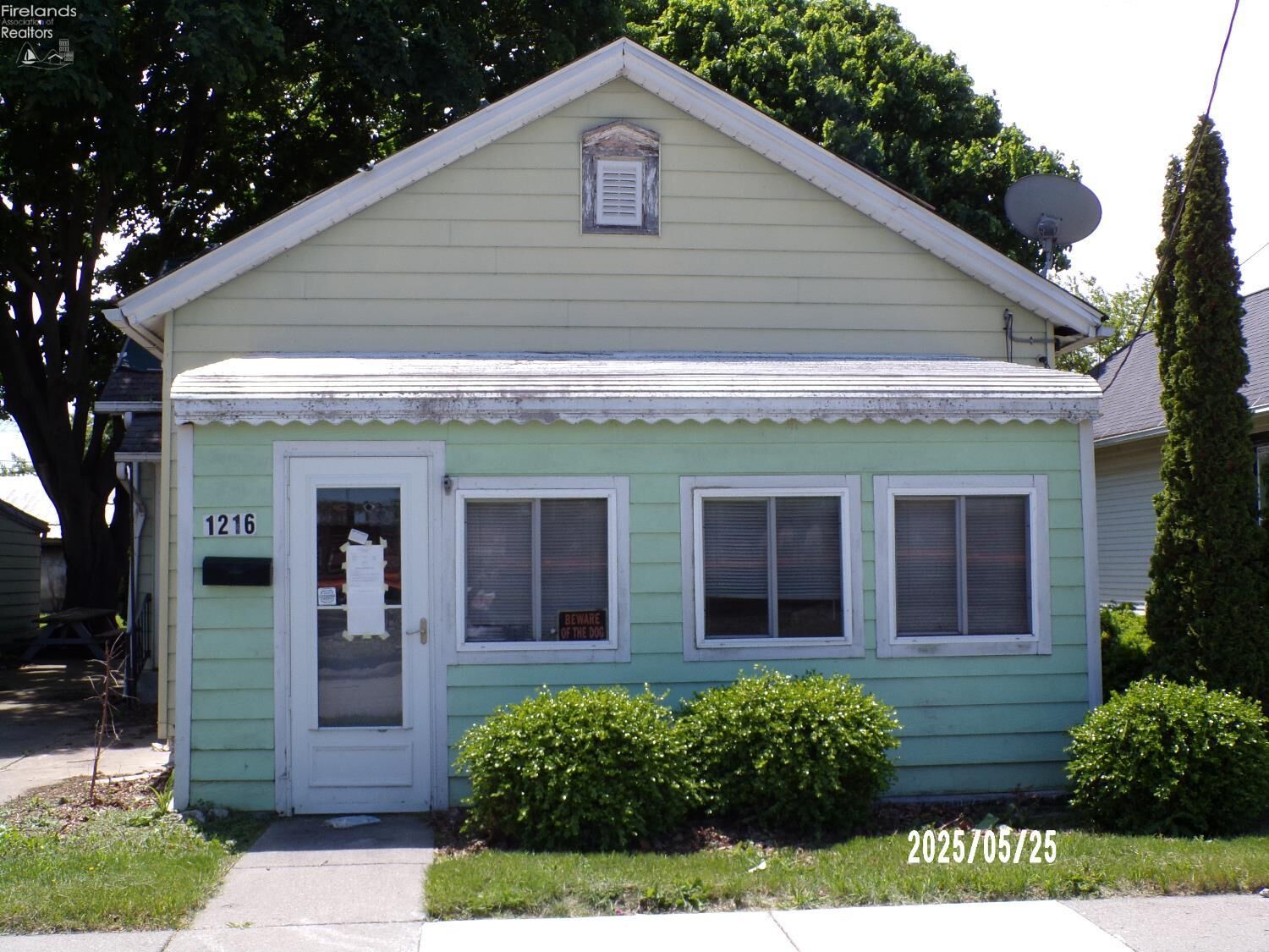 Property Photo:  1216 Depot Street  OH 44870 