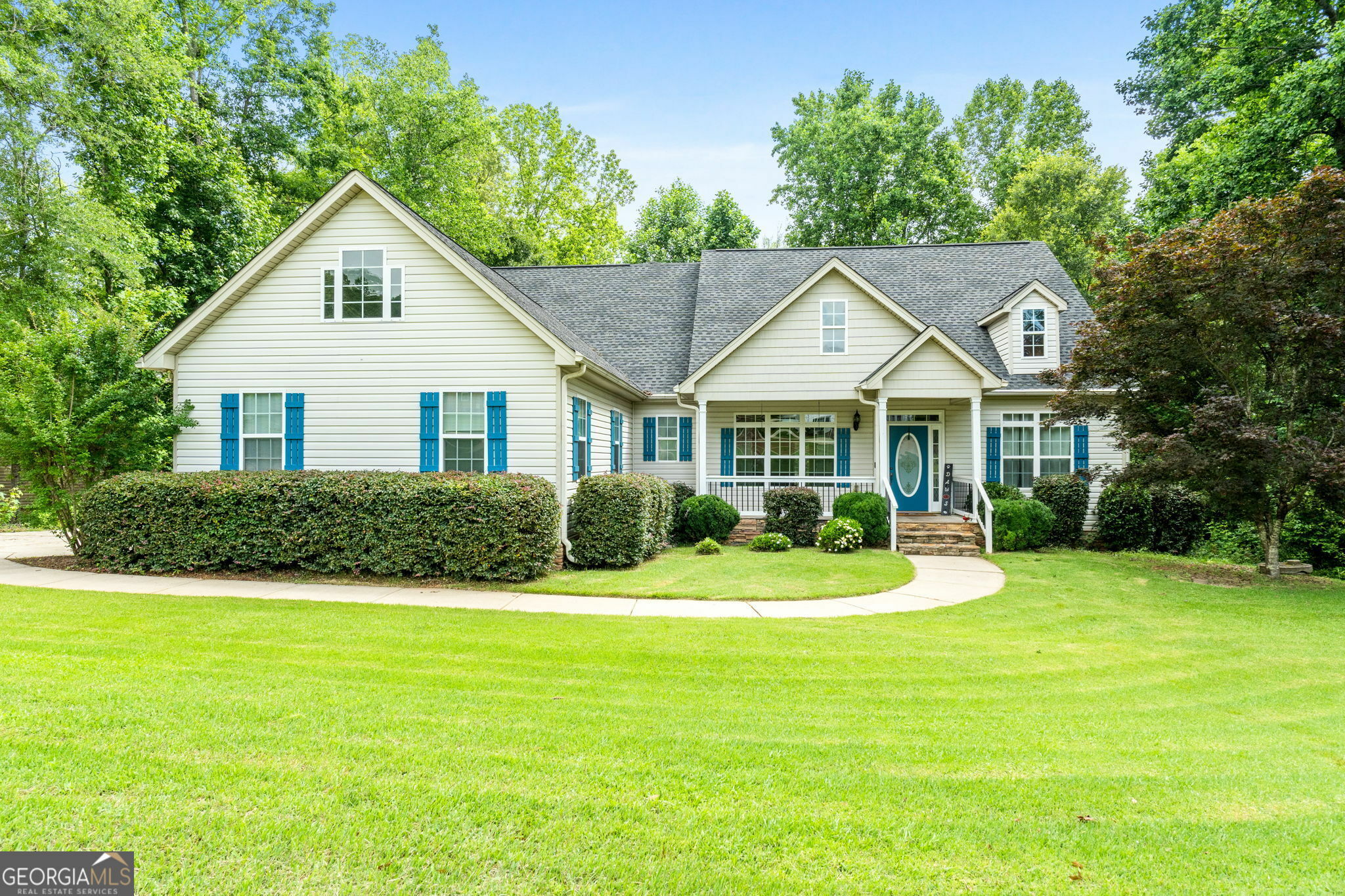 Property Photo: 113 Lake Chase Drive S GA 30224