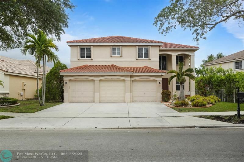 Property Photo: 4113 Staghorn Ln FL 33331