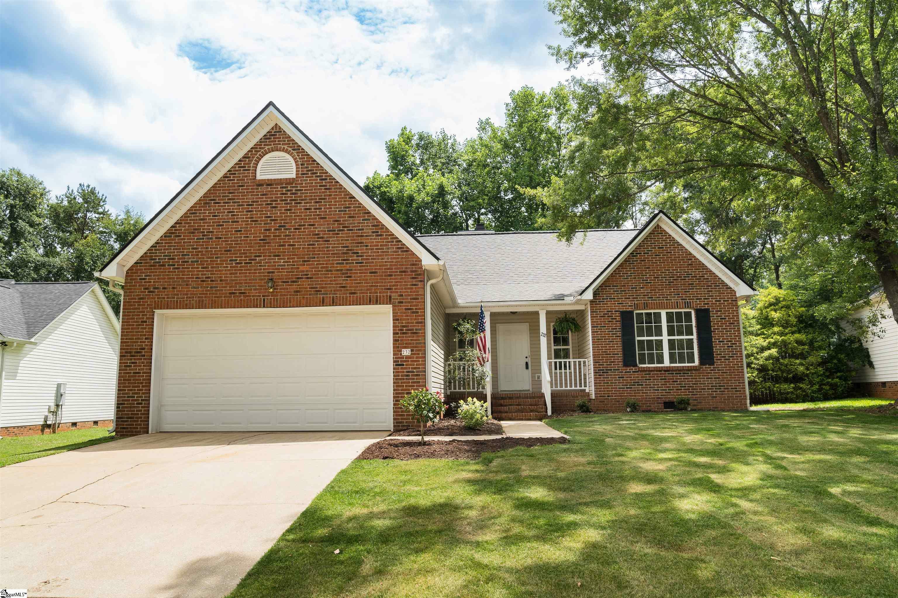 Property Photo: 232 Silverbell Drive SC 29316