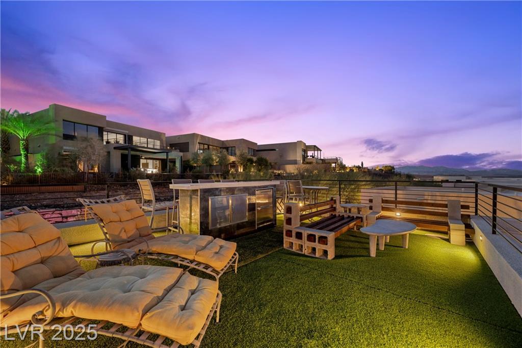 Property Photo: 5 Highland Cove Lane NV 89011