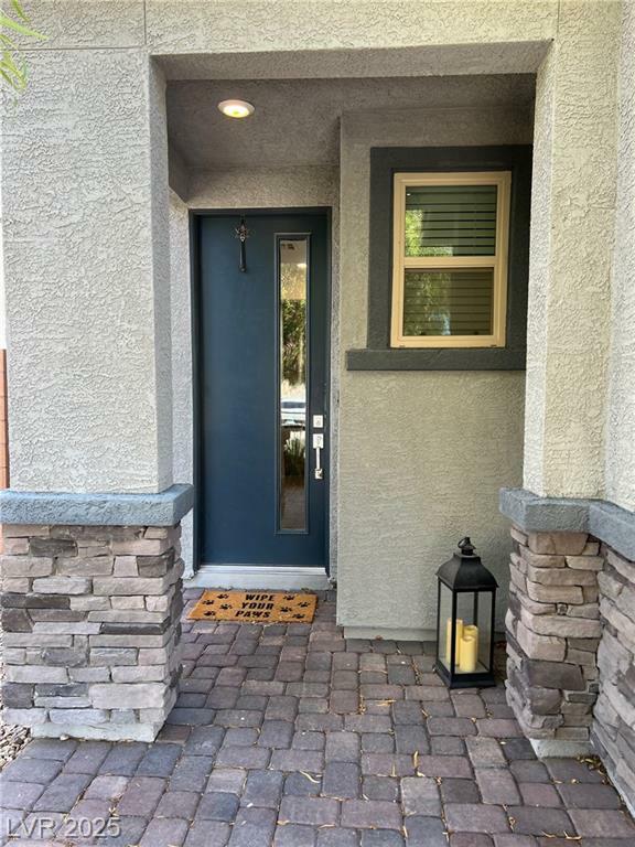 Property Photo:  900 Bluebell Brook Street  NV 89052 