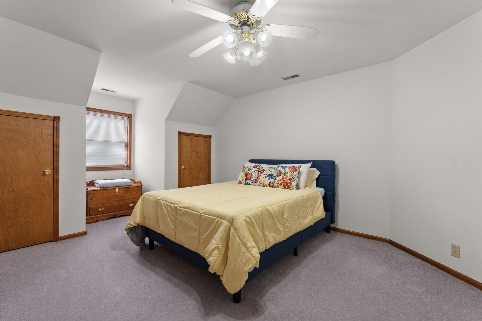 Property Photo: 415 N 400 IN 46383