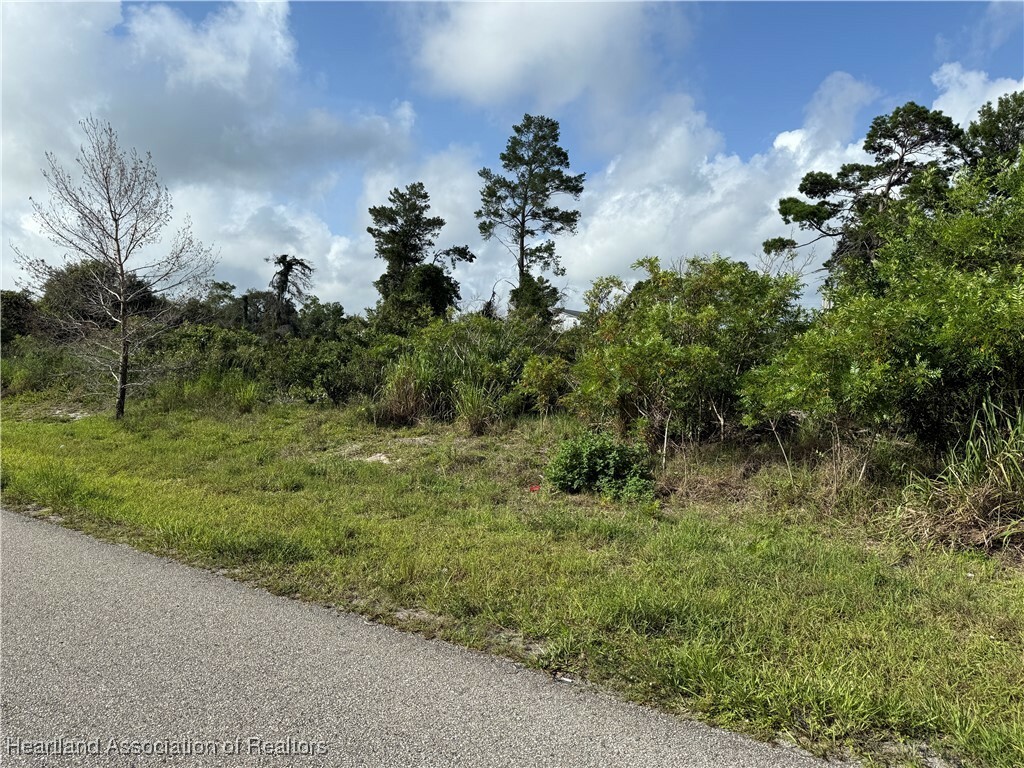Property Photo: 1177 Columbus Street FL 33852