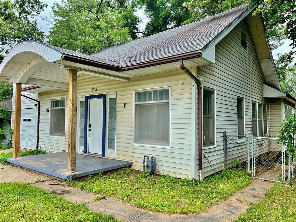 Property Photo: 522 S 2nd Street KS 67301