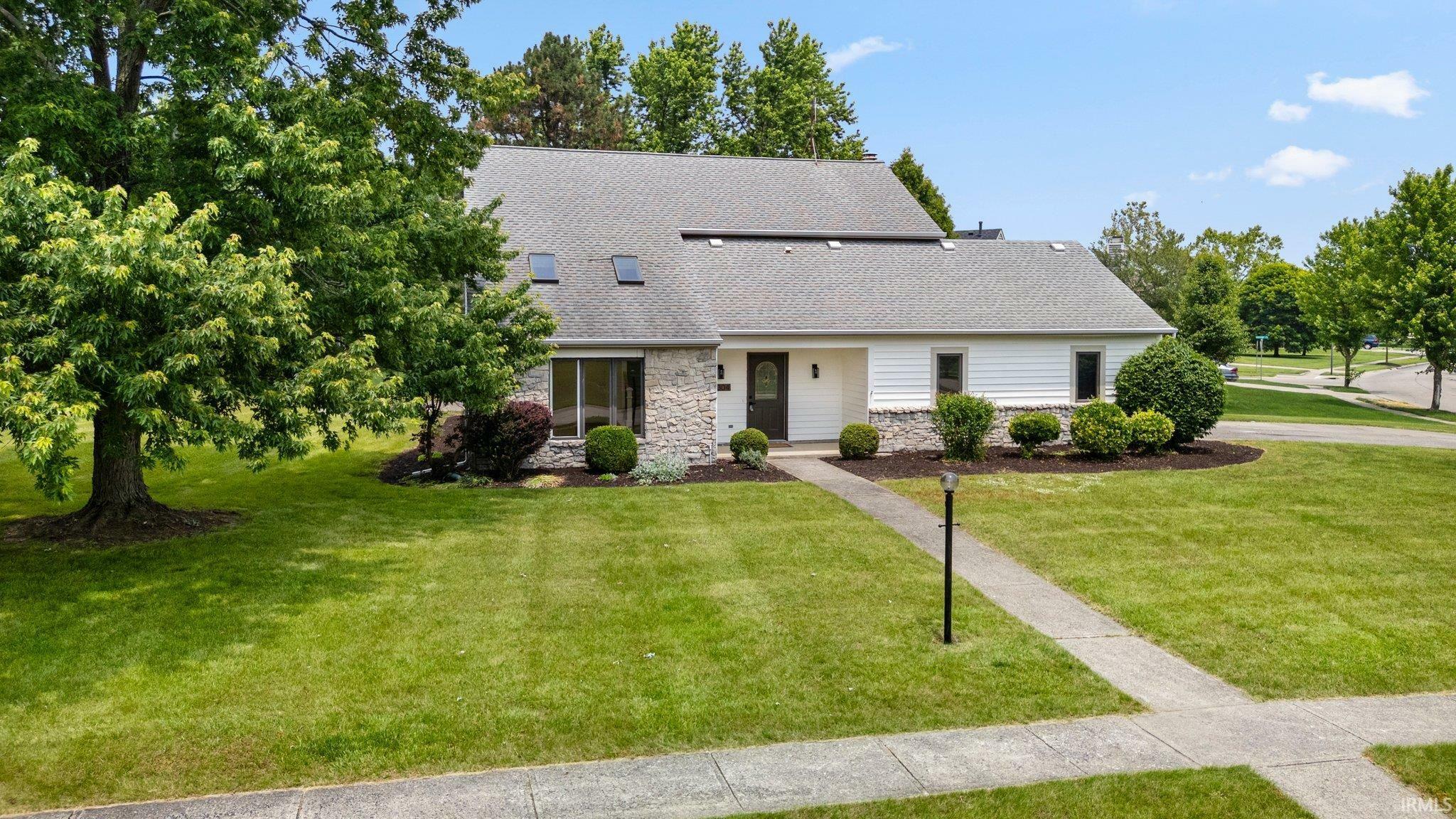 Property Photo: 9304 Deer Trail IN 46804-1398