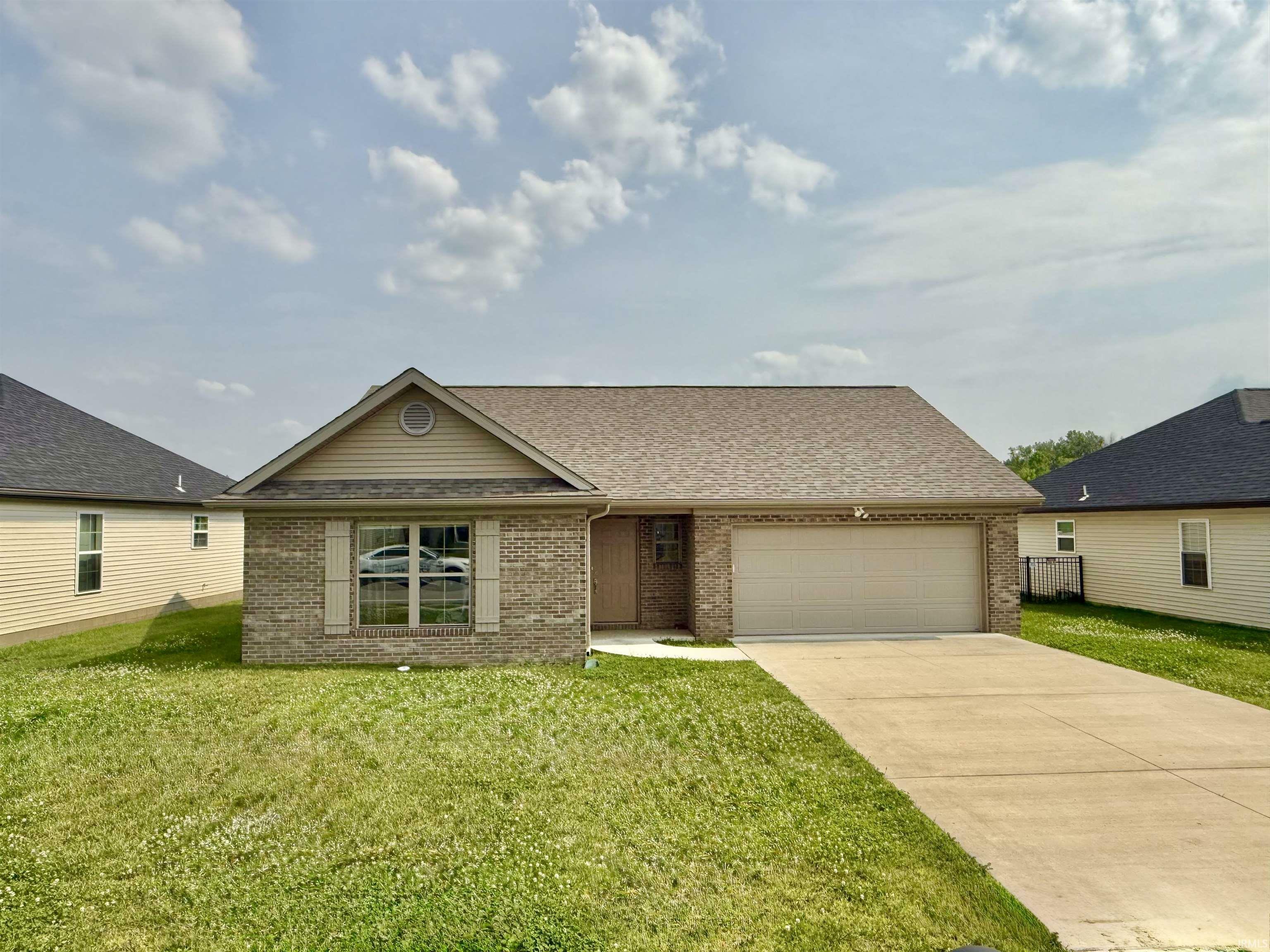 Property Photo: 402 Mallard Circle IN 47610