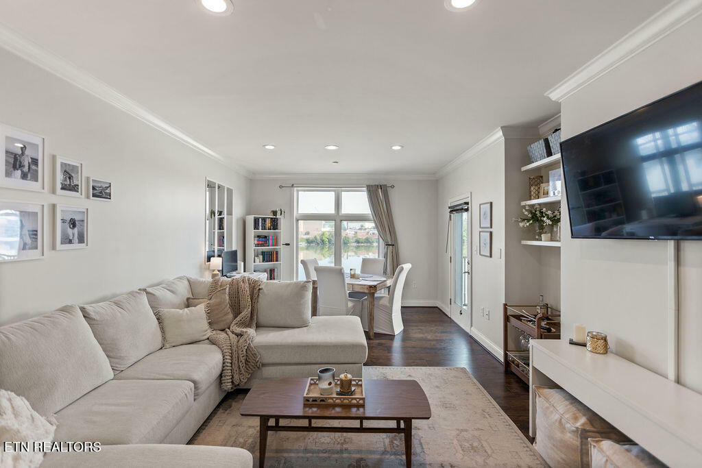 Property Photo: 3001 River Towne Way 105 TN 37902