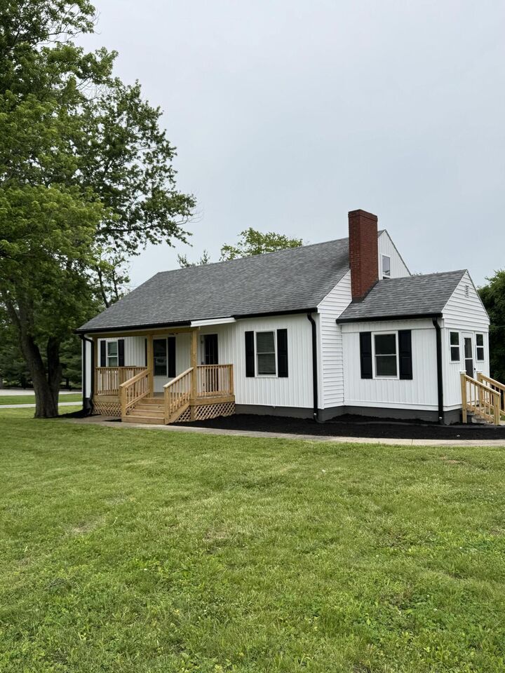 Property Photo:  600 East Lexington Avenue  KY 40422 