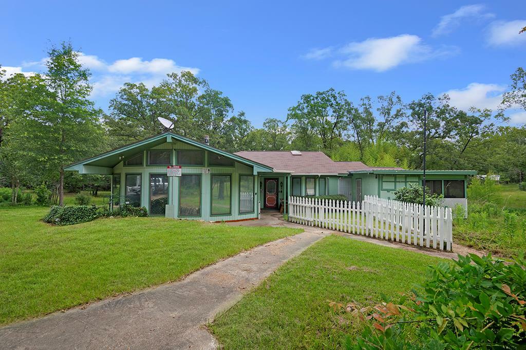 Property Photo: 130 Hartje Lane TX 75968