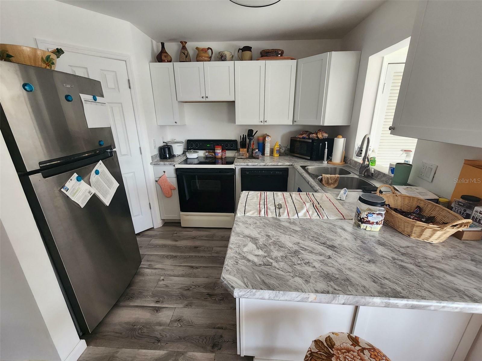 Property Photo: 4158 Tamiami Trail U4 FL 33952
