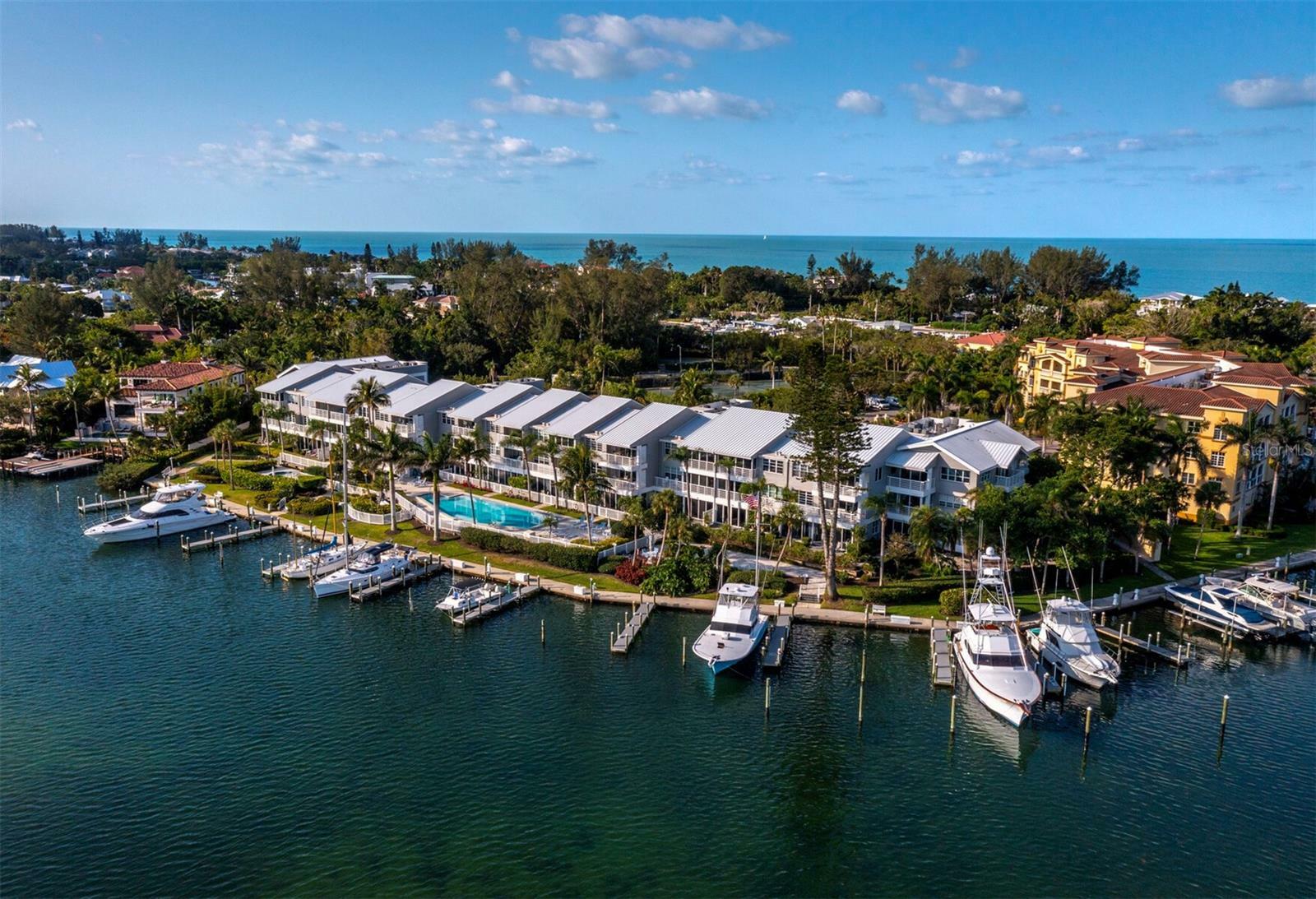 Property Photo: 615 Dream Island Place 105 FL 34228