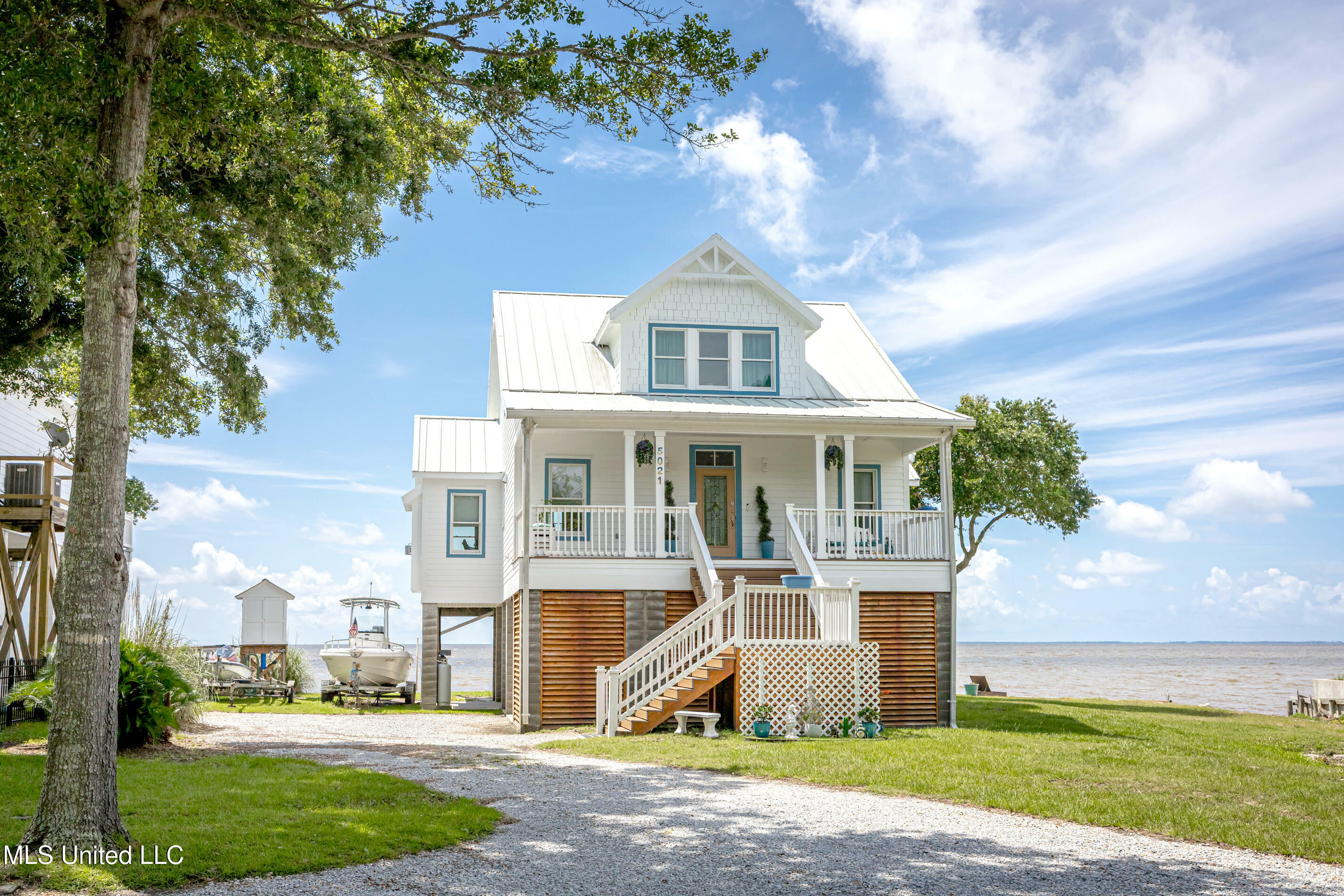 Property Photo: 5021 E Belle Fontaine Road MS 39564