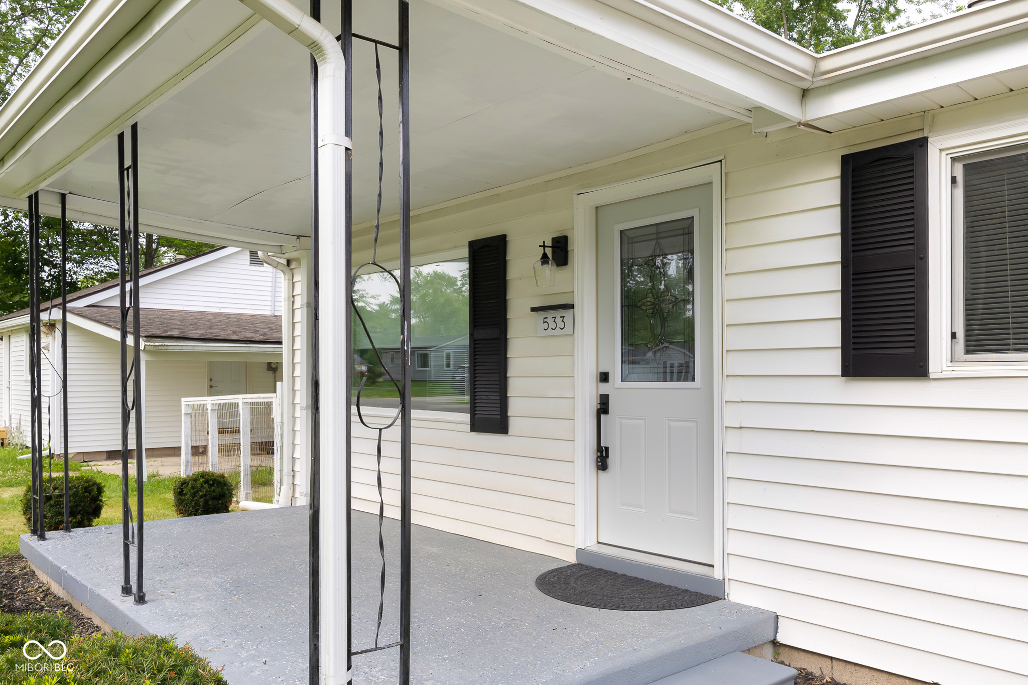 Property Photo: 533 Patterson Road IN 47203