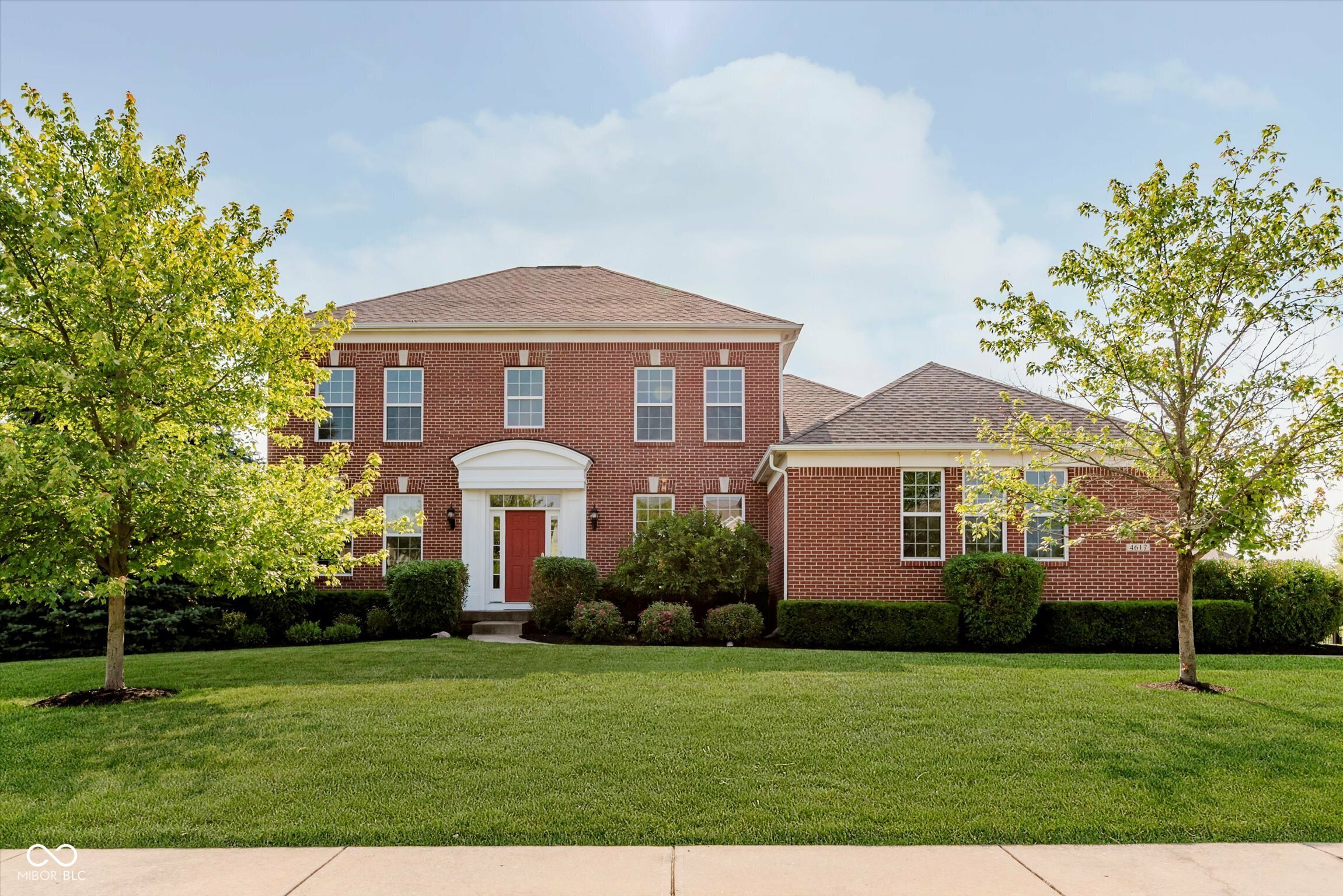 4617 S Cobblestone Drive  Zionsville IN 46077 photo