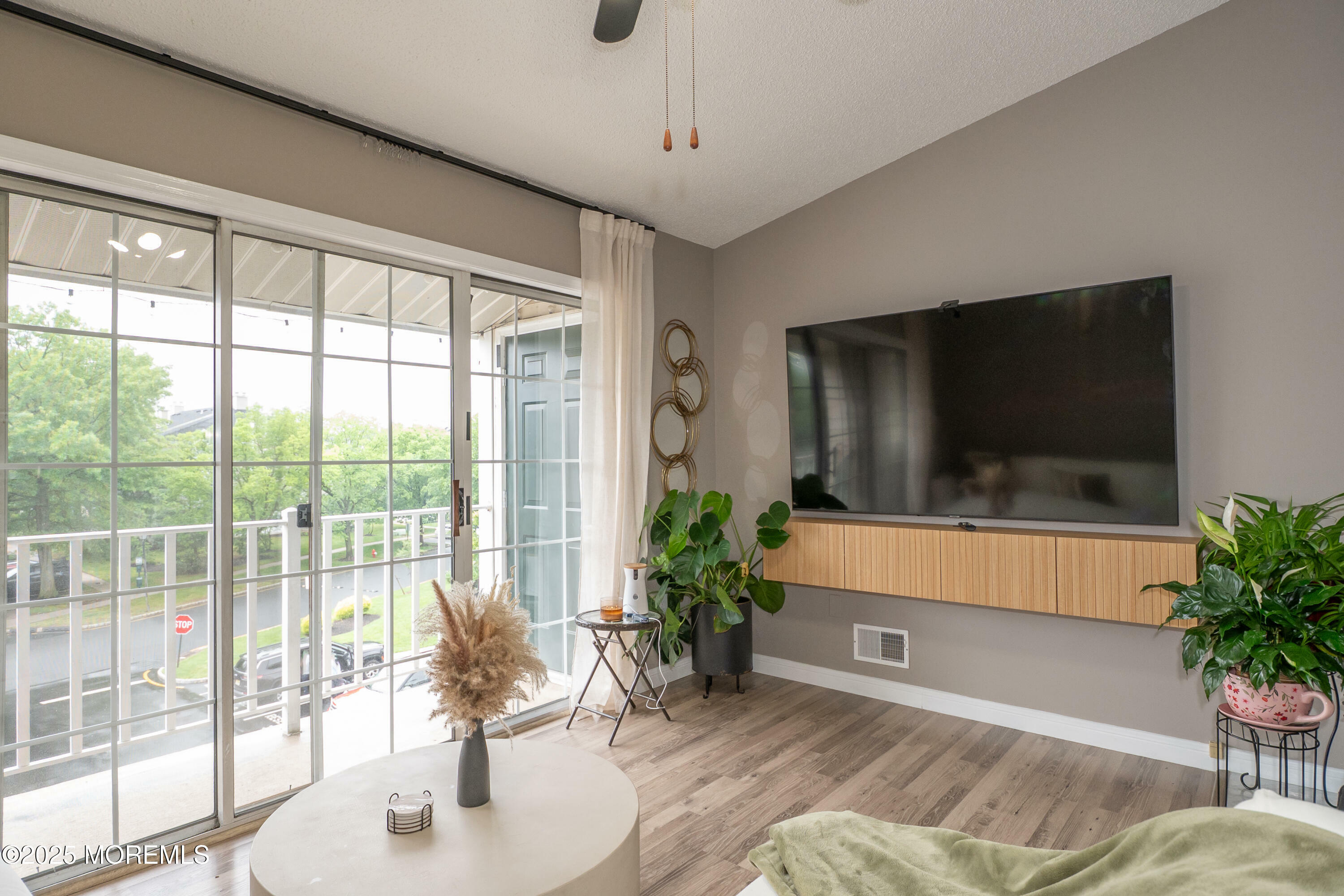 Property Photo:  84 Clay Street  NJ 08902 