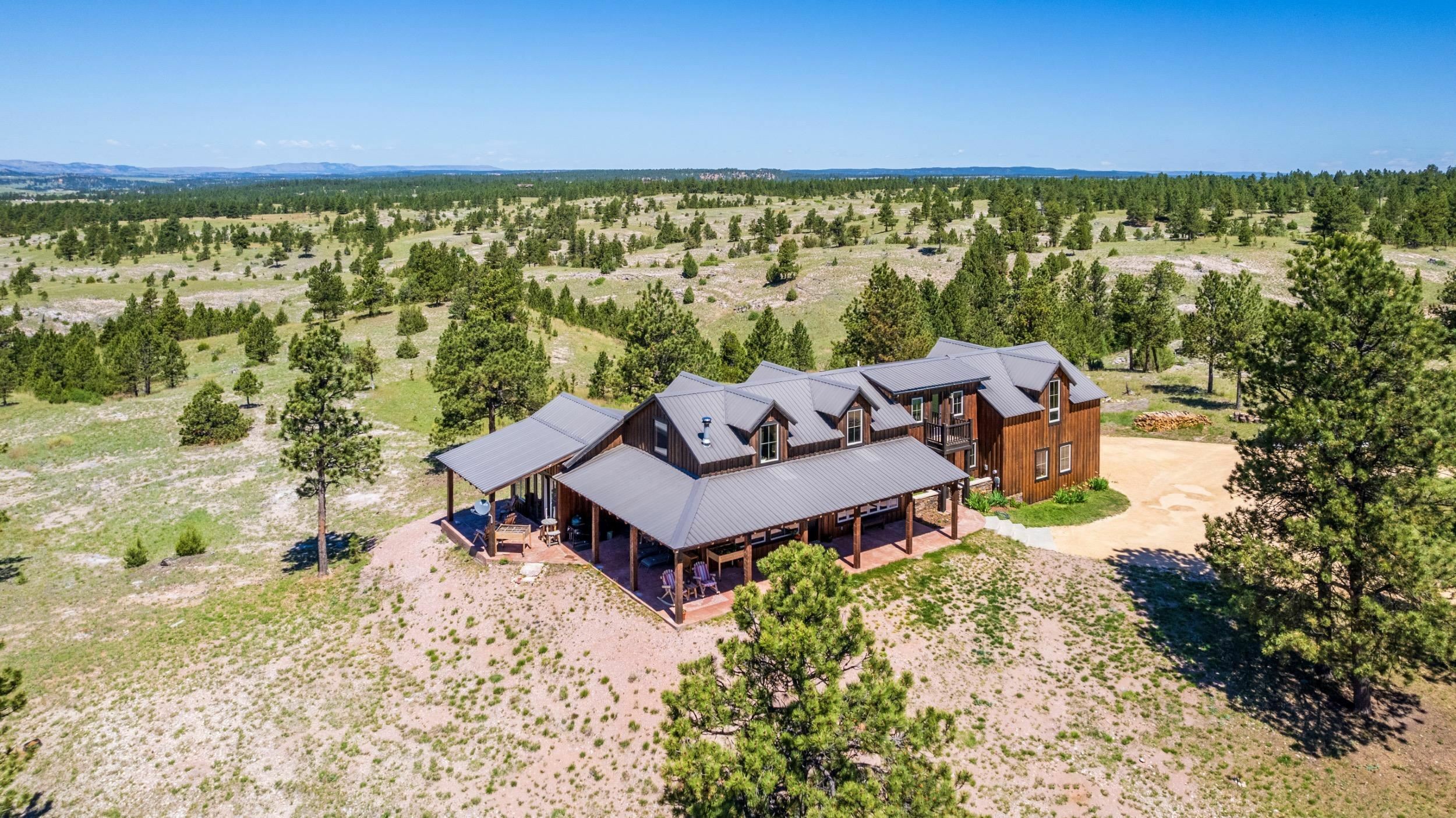 Property Photo: 26835 Elk Run Road SD 57747