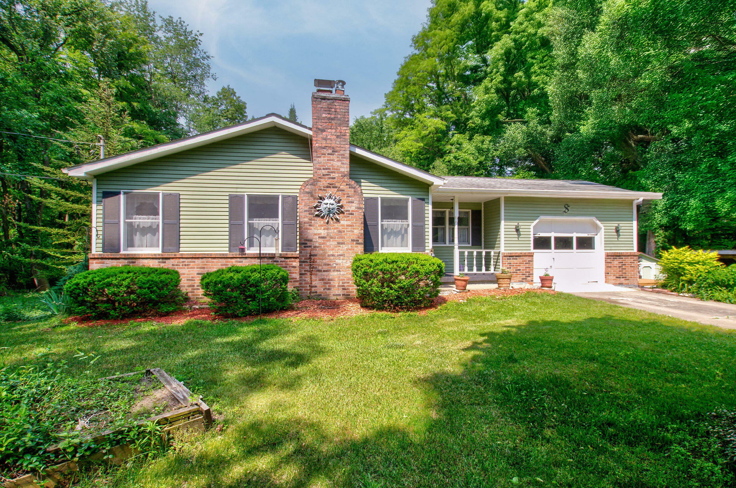 Property Photo: 3926 Burkhart Road MI 49201