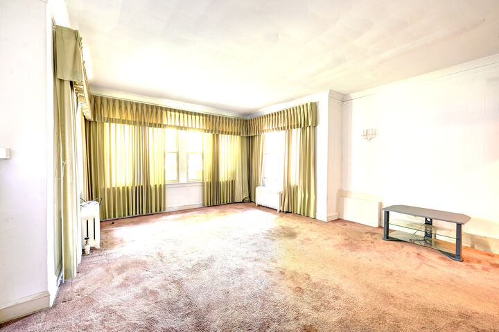 Property Photo: 8240 S Evans Avenue IL 60619