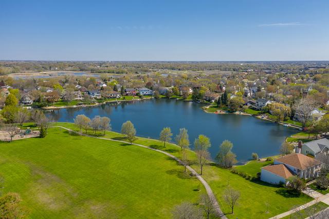 Property Photo: 4116 N Terramere Avenue IL 60004