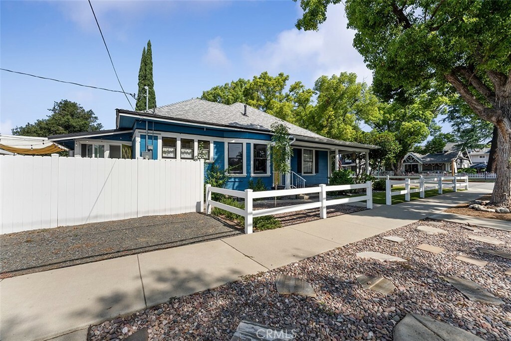 Property Photo: 2280 Bonita Avenue CA 91750