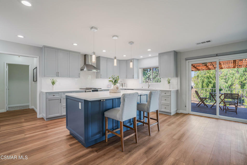 Property Photo: 3090 Sycamore Drive CA 93065