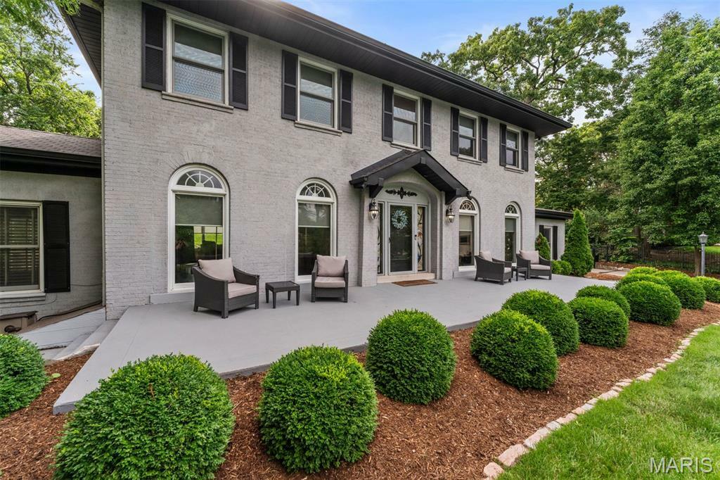 Property Photo: 1259 Hampton Park Drive MO 63117