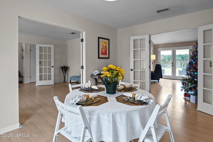 Property Photo: 4334 Tanglewilde Drive S FL 32257