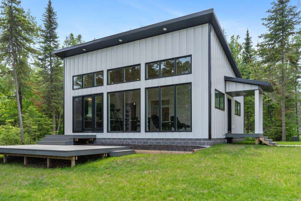Property Photo:  2960 W US 23  MI 49721 