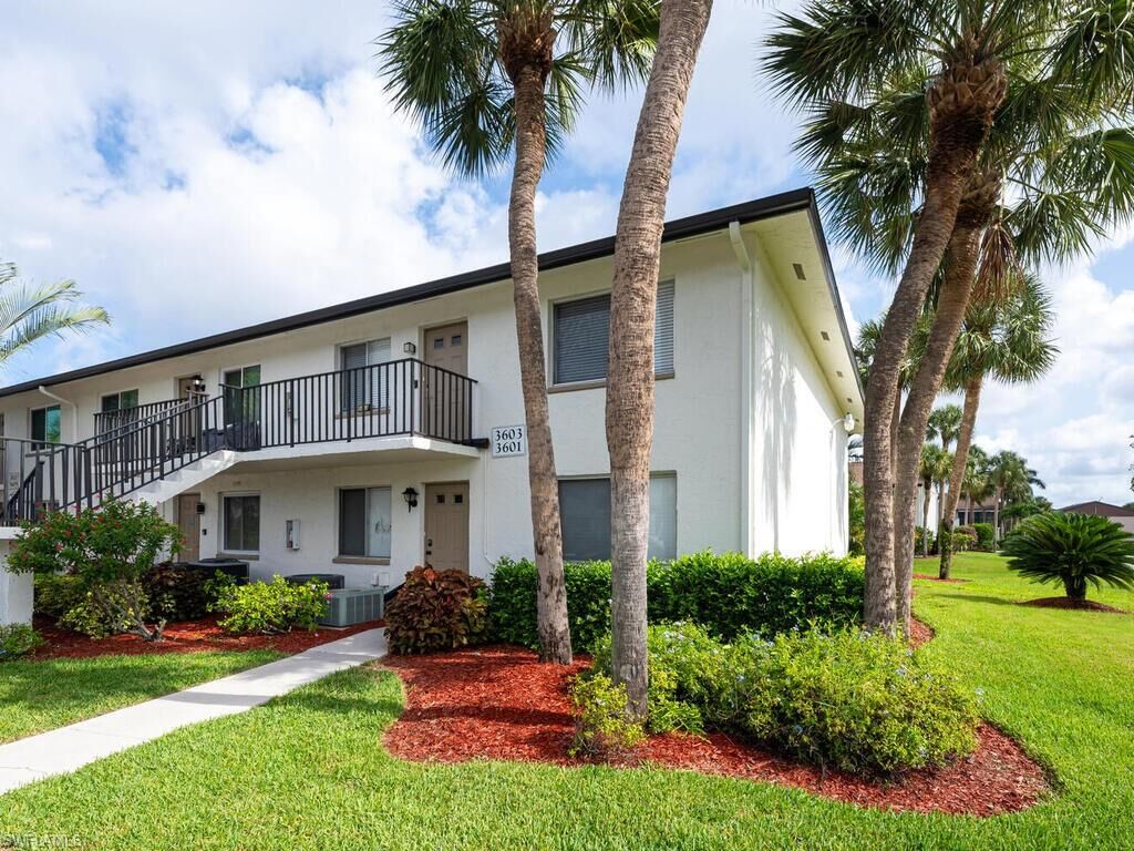 Property Photo: 3603 Arctic Cir 402 FL 34112