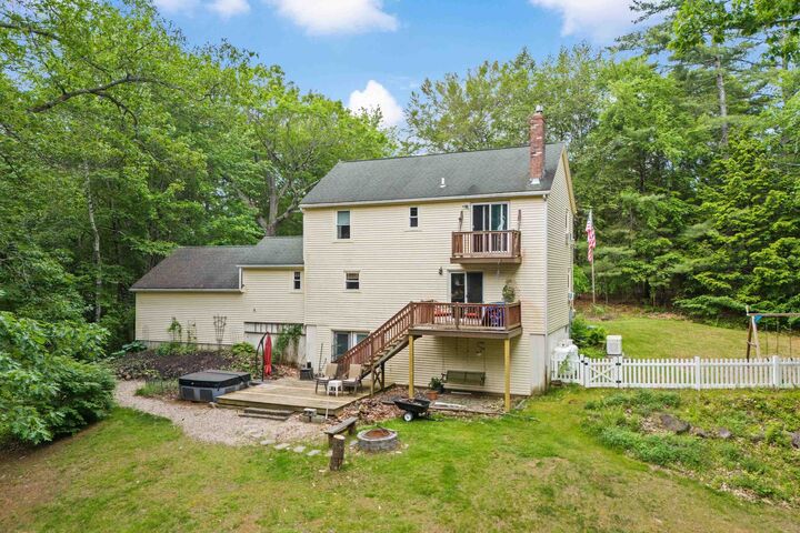 Property Photo: 48 East Pasture Road ME 03901