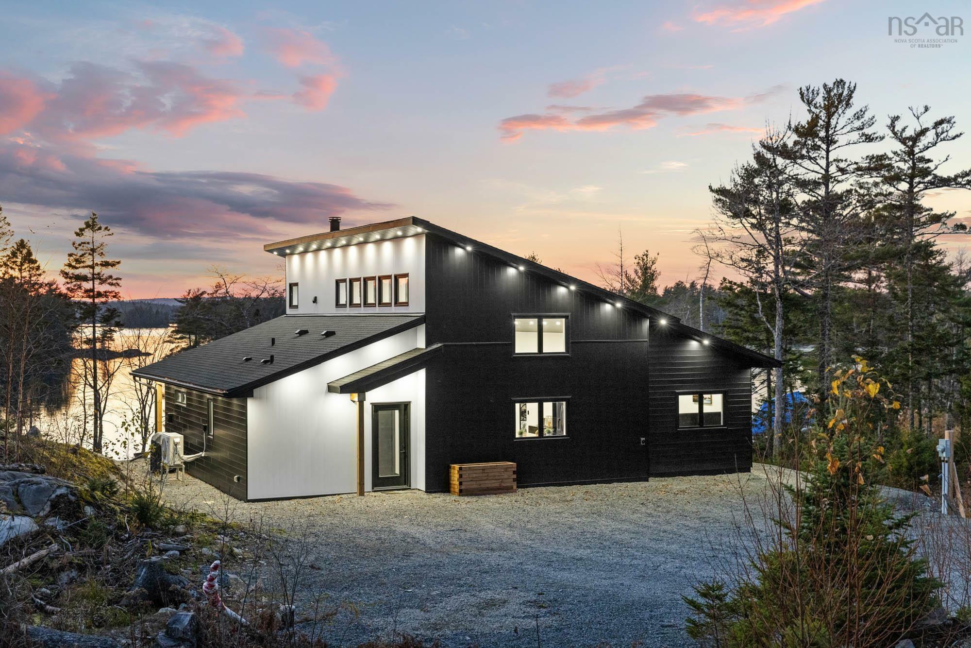Property Photo: 242 Heritage Way NS B0N 1Z0