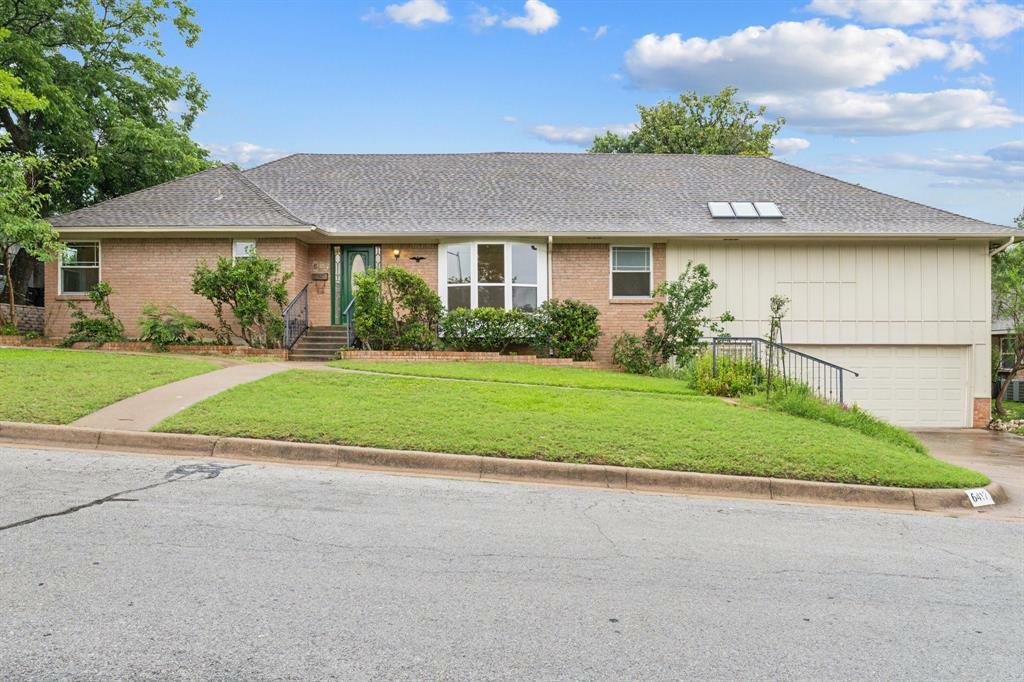 6417 Ems Road W  Fort Worth TX 76116 photo