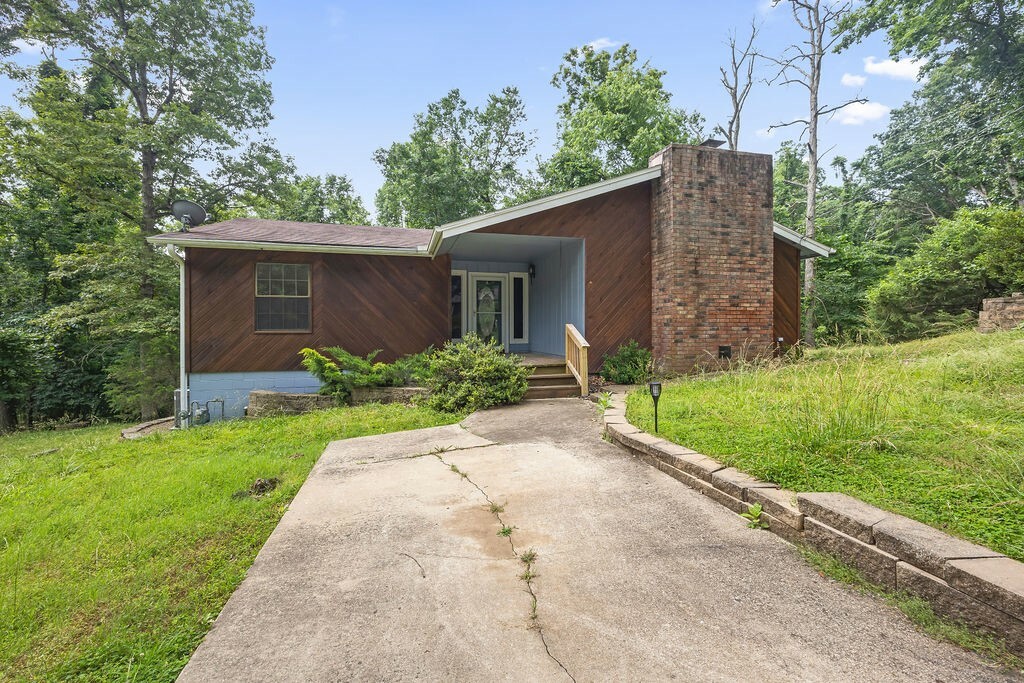 Property Photo: 3109 E Graham Lane AR 72758