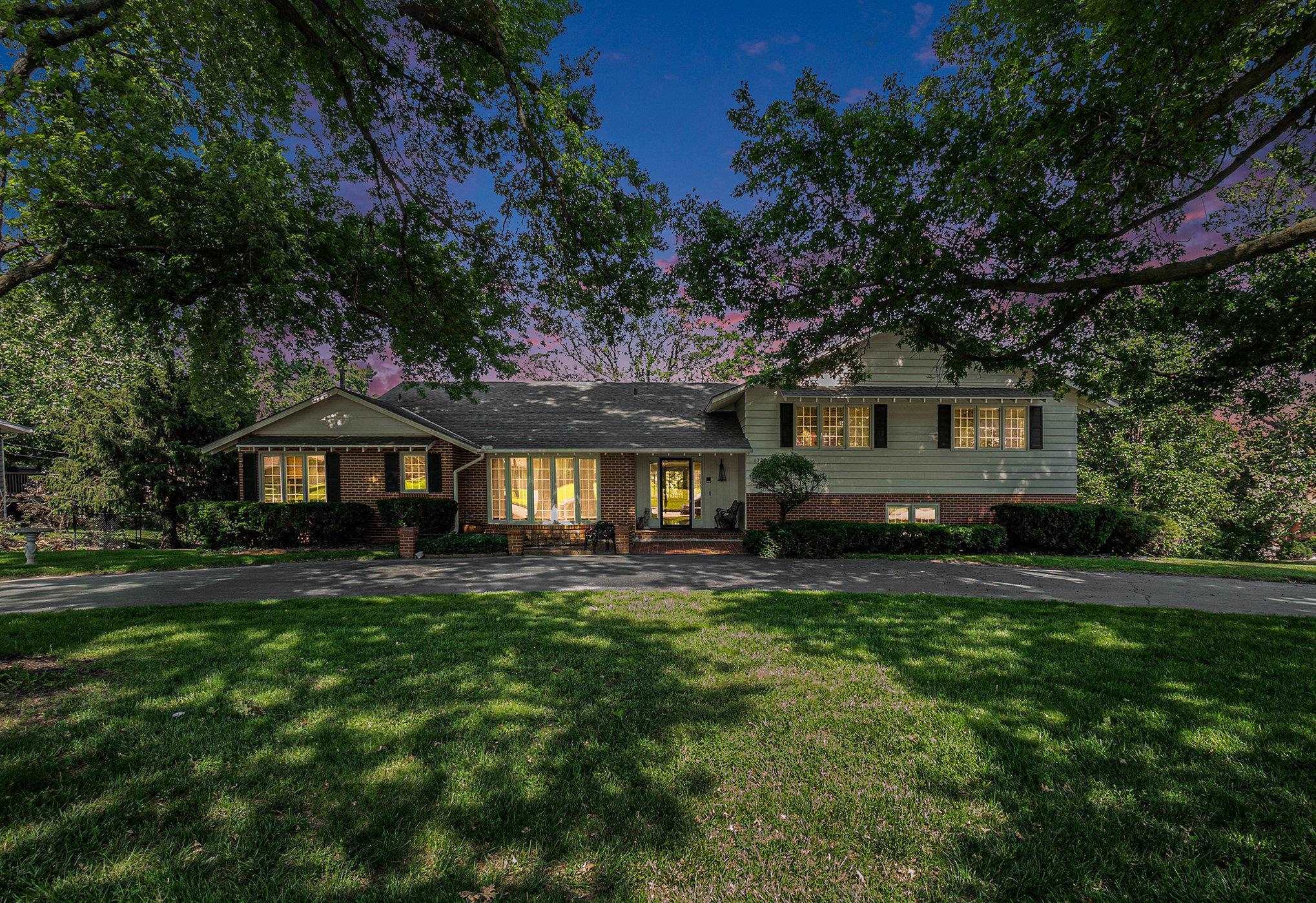 1729 S 76th Avenue  Omaha NE 68124 photo