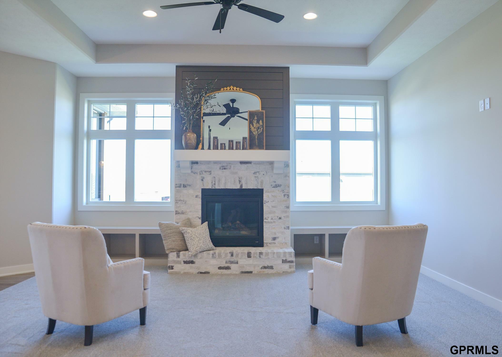 Property Photo: 20506 Boulder Street NE 68028