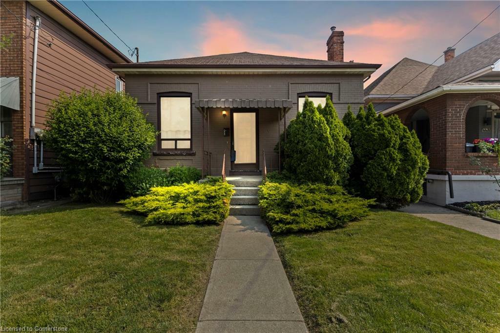 Photo de la propriété: 441 King William Street ON L8L 1R1