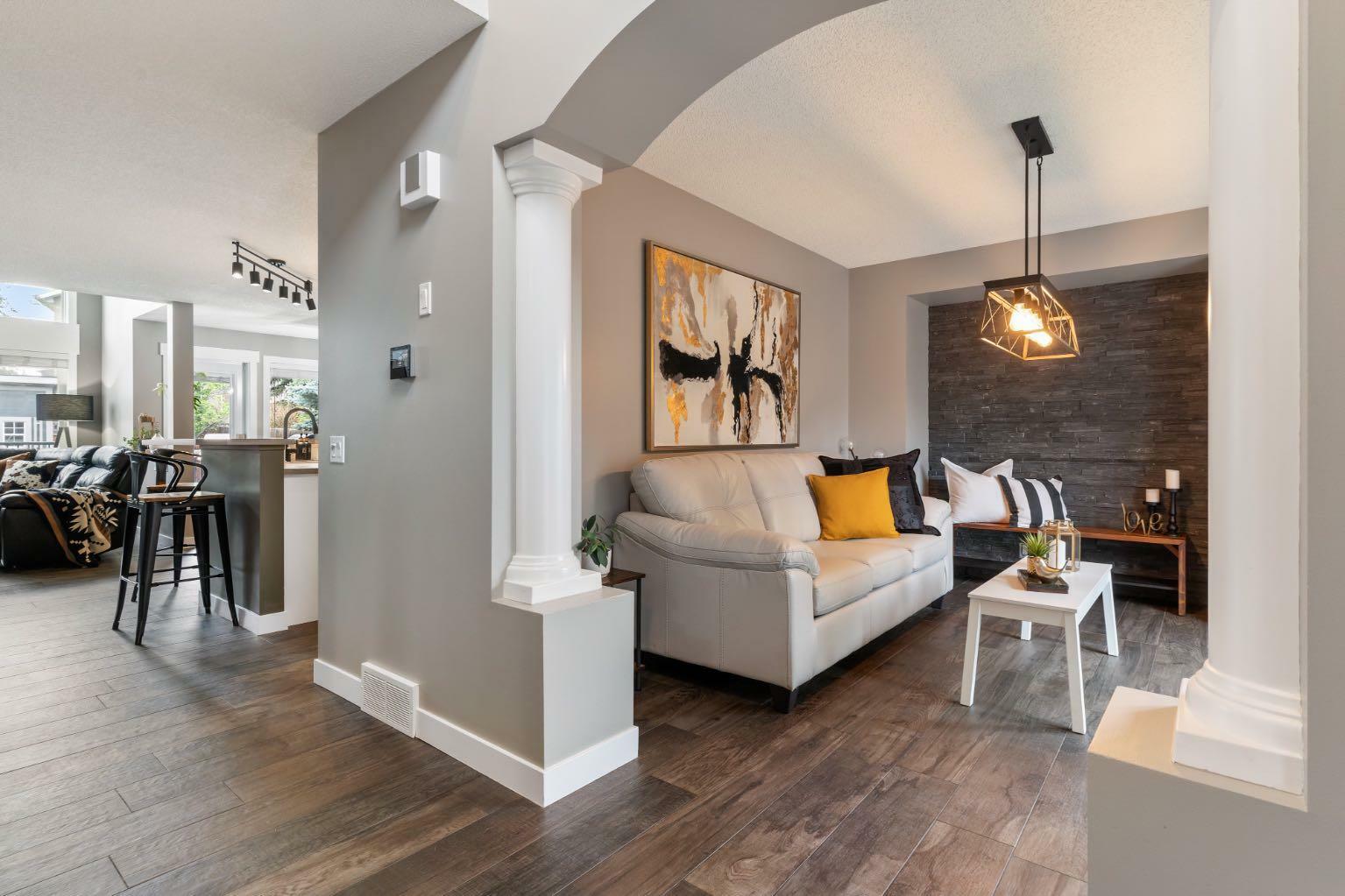 Photo de la propriété:  434 Mountain Park Drive SE  AB T2Z 2T8 
