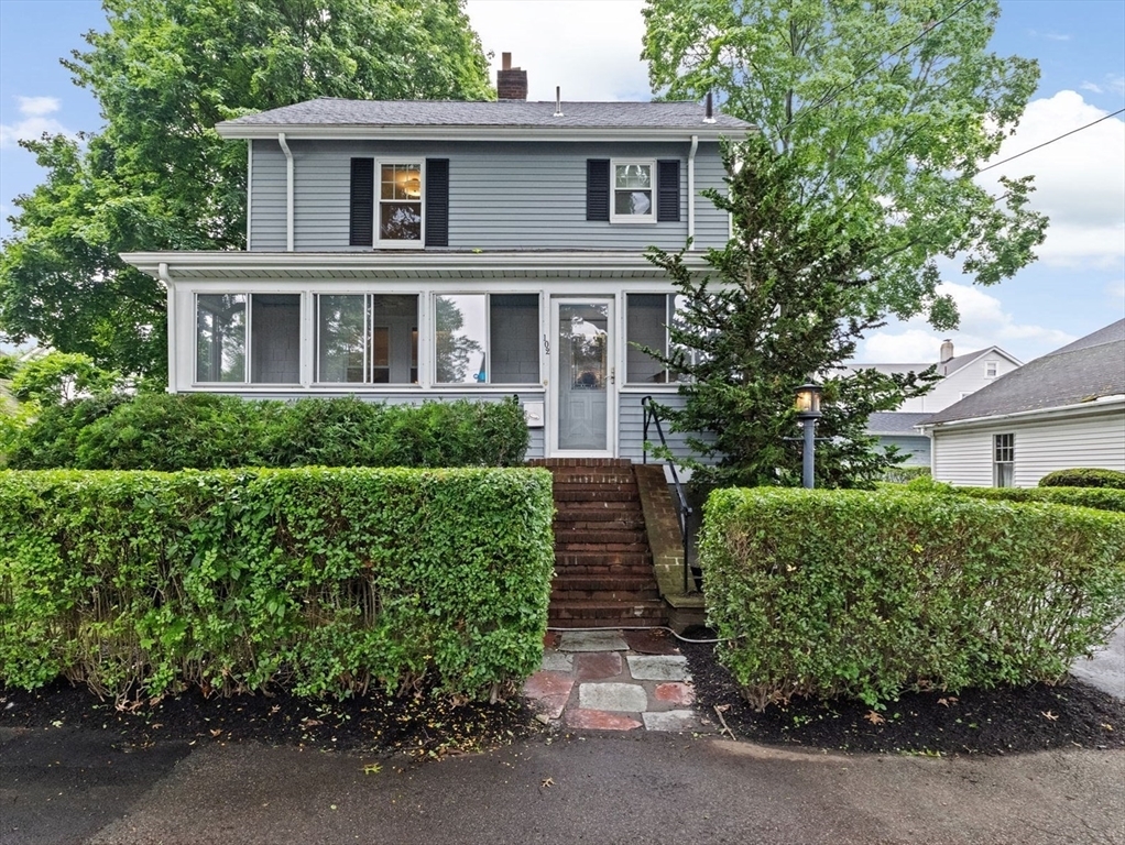Property Photo: 102 Franklin St MA 02186