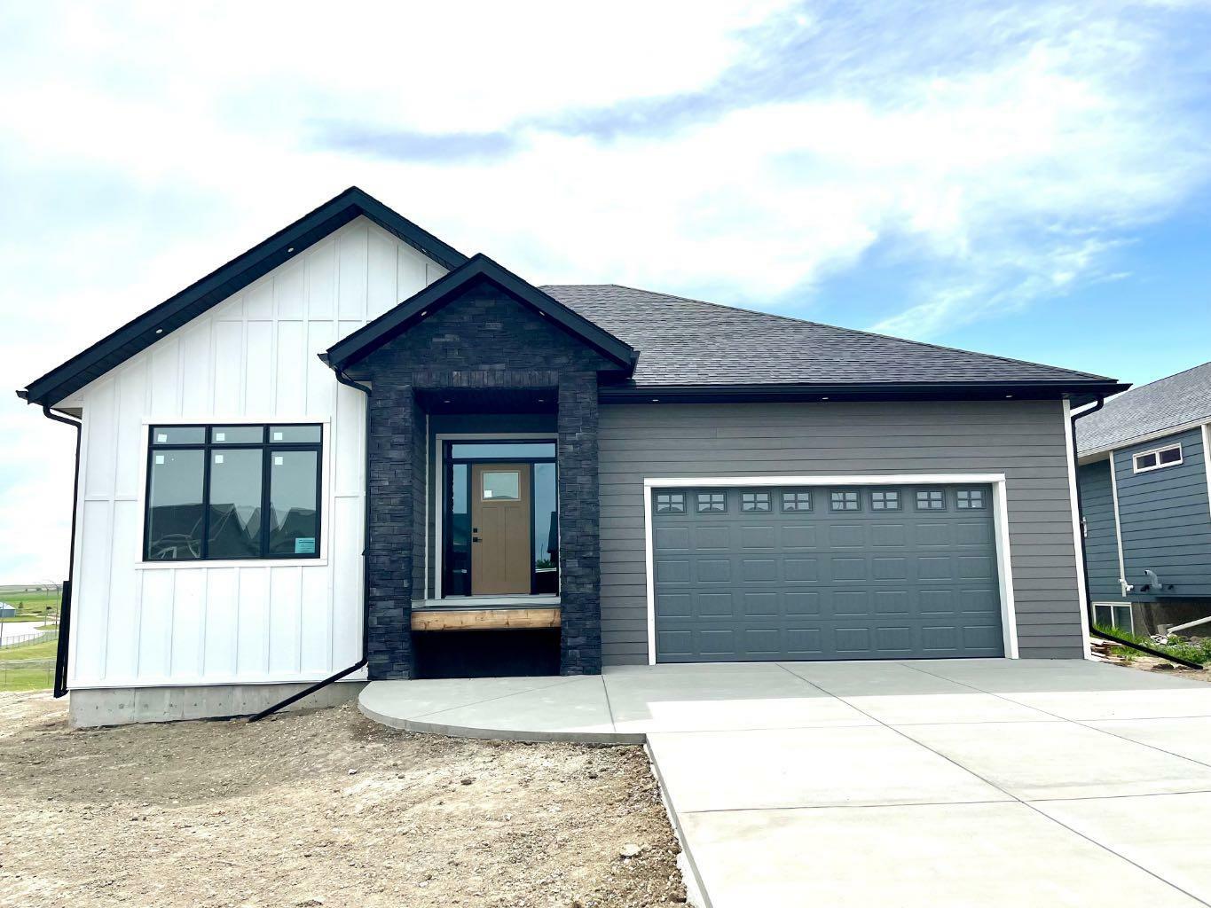 131 Westview Drive  Nanton AB T0L 1R0 photo