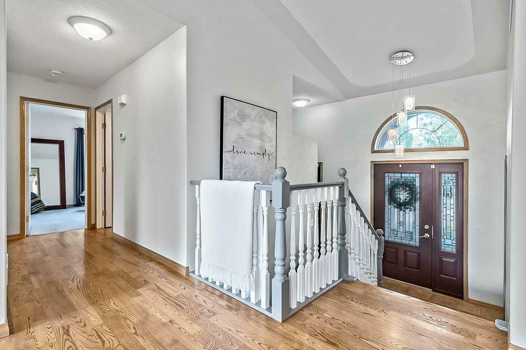 Property Photo: 316 Lineham Acres Drive NW AB T1V 1W7