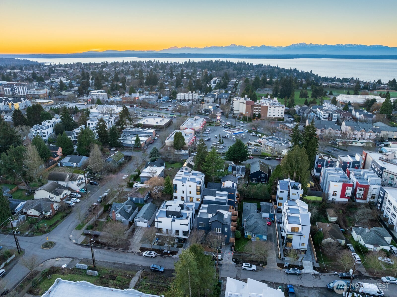 Property Photo: 9021 A 13th Avenue NW WA 98117
