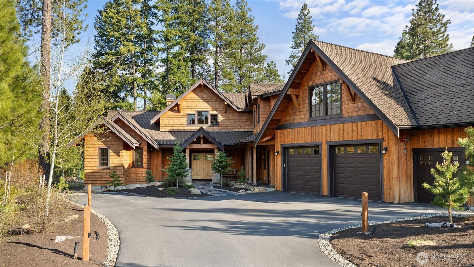 Property Photo:  170  Rinky Dink Lane  WA 98922 