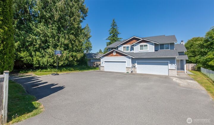 Property Photo: 2715 99th Avenue NE WA 98258