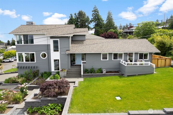 Property Photo:  408  Church Avenue  WA 98275 