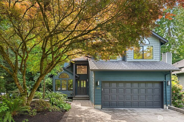 8901  42nd Avenue NE  Seattle WA 98115 photo