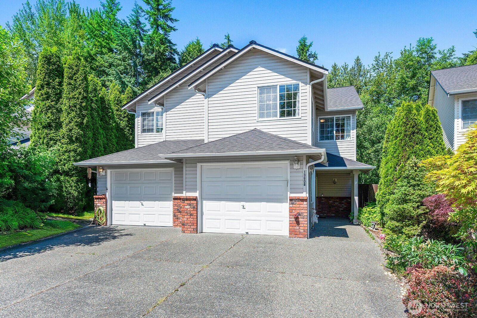 Property Photo: 13608 56th Avenue SE WA 98208