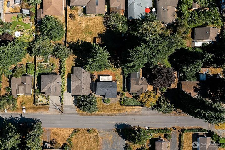 14522  6th Avenue NE  Shoreline WA 98155 photo