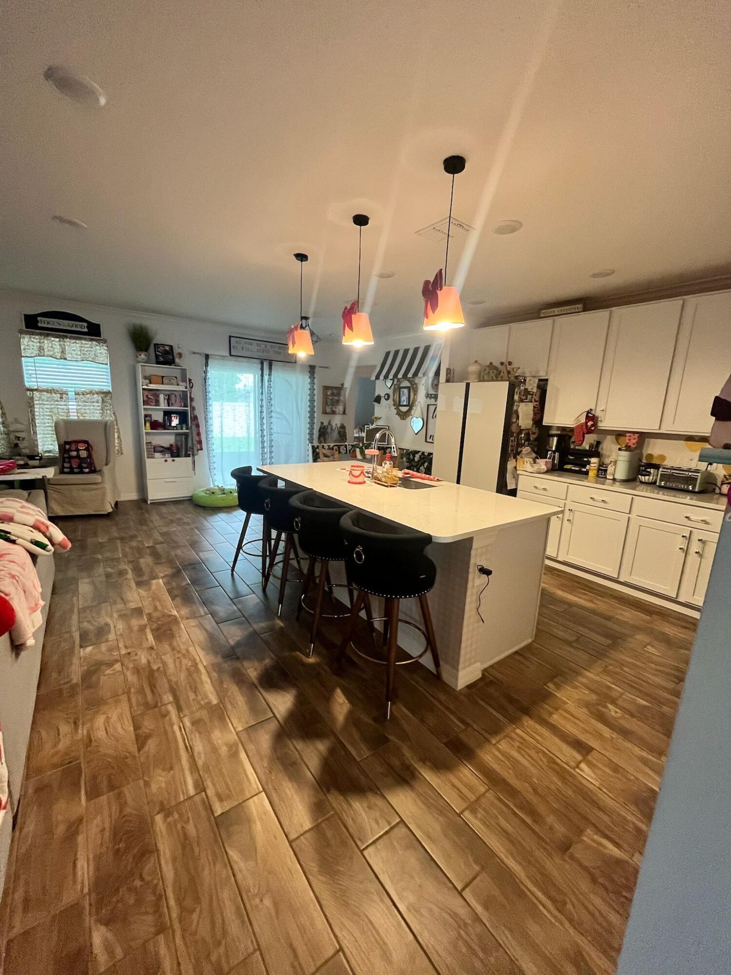 Property Photo: 209 SW Christmas Terrace FL 34984